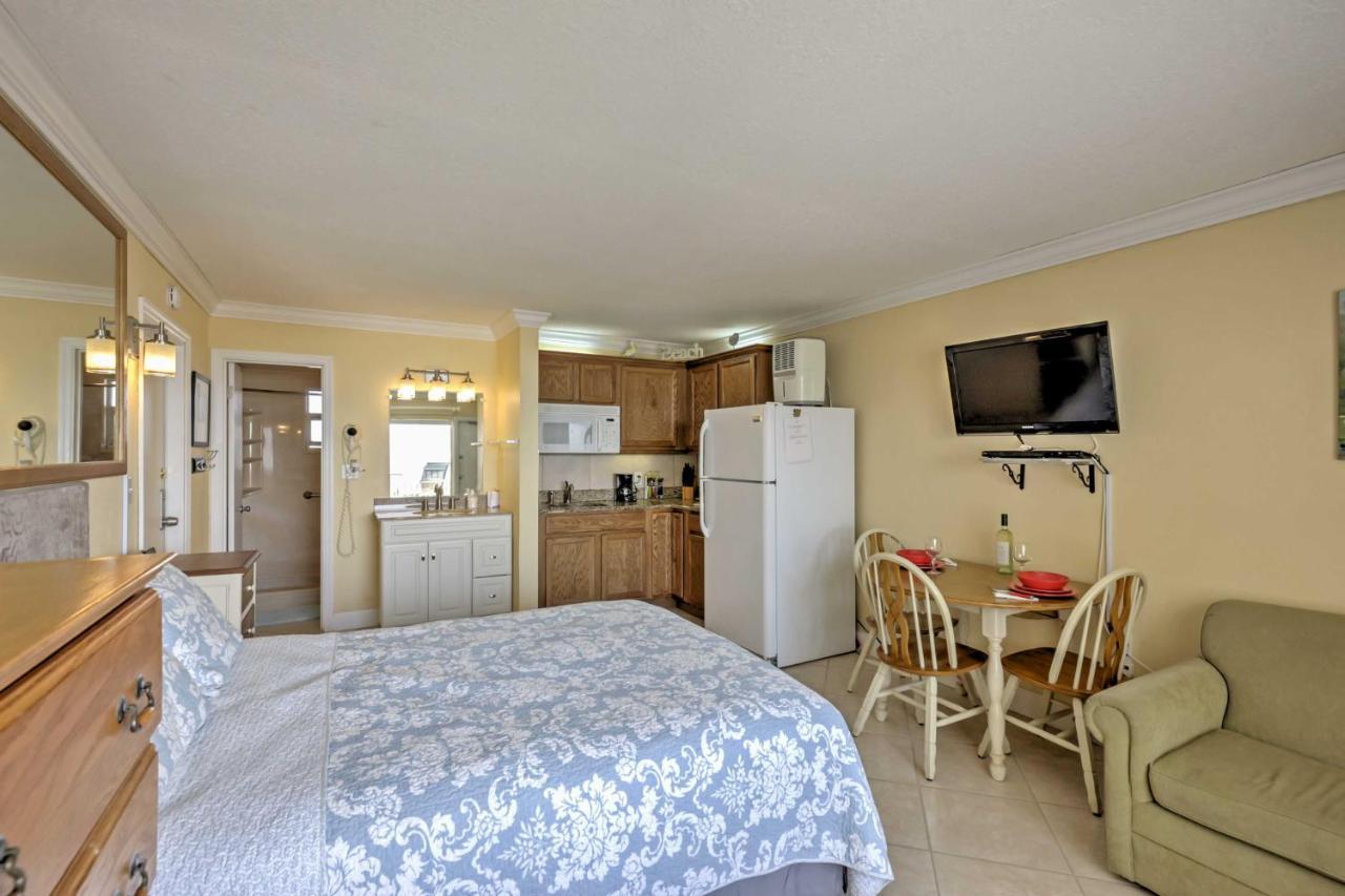 Daytona Beach Studio With Oceanfront Balcony And Pool! Exterior photo