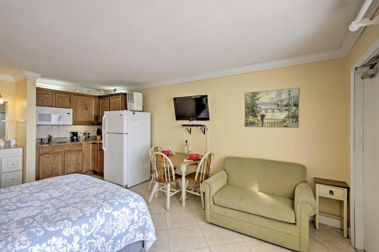 Daytona Beach Studio With Oceanfront Balcony And Pool! Exterior photo